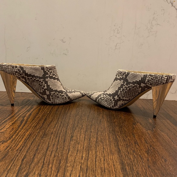 Marc Fisher Harlie Pointed Toe Mule.  Size 11